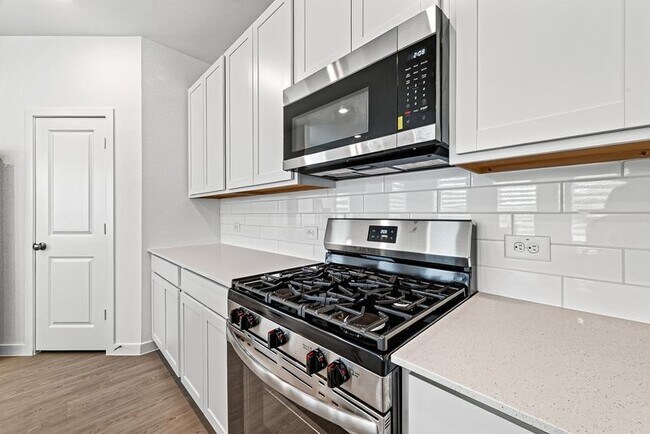 Building Photo - 16307 Chestnut Hvn Ln