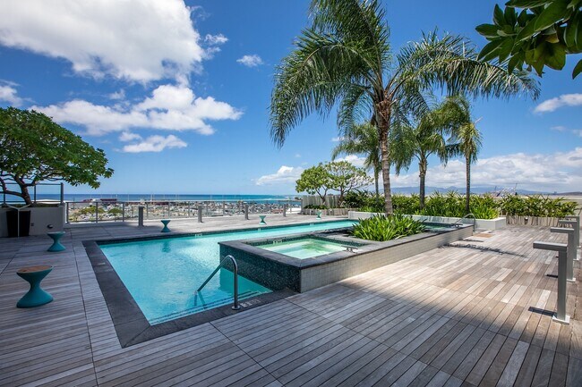 Building Photo - Fully Furnished 2 Bed / 2 Bath Condo with ...