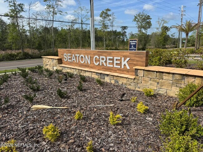 Building Photo - 15512 Whispering Fir Dr