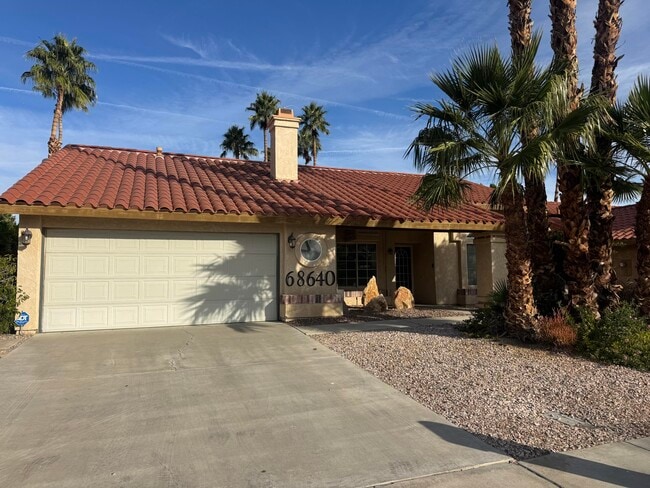 Building Photo - 68640 Tachevah Dr