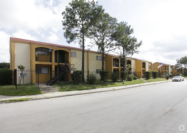 Primary Photo - Palms at Baytown