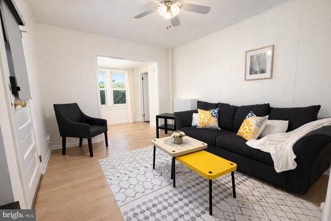 Building Photo - 131 Livingston Ave