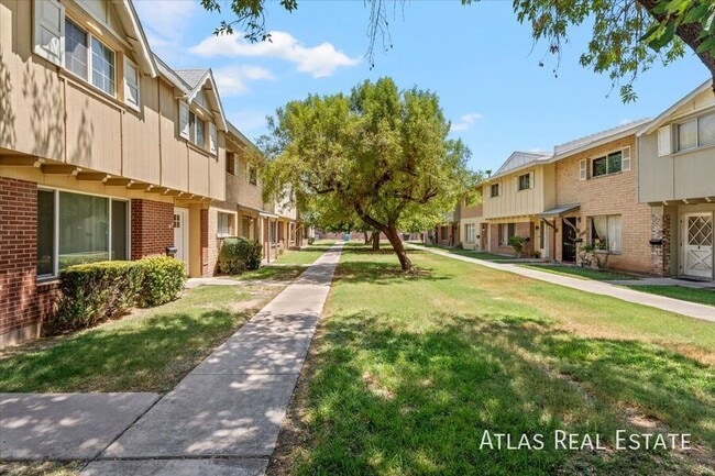 Building Photo - 3807 S Mill Ave