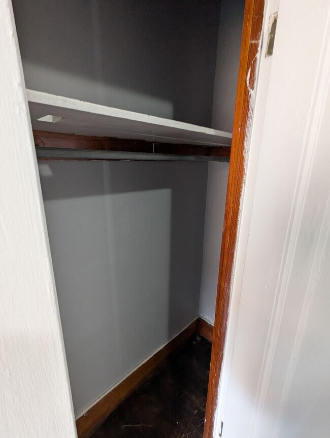 Building Photo - 69 Winthrop Ave