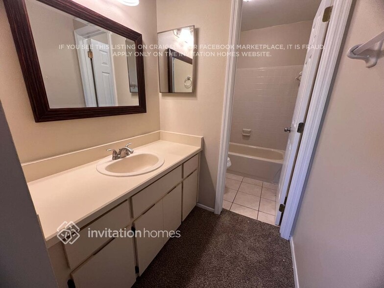 Building Photo - 3925 Whittington Dr