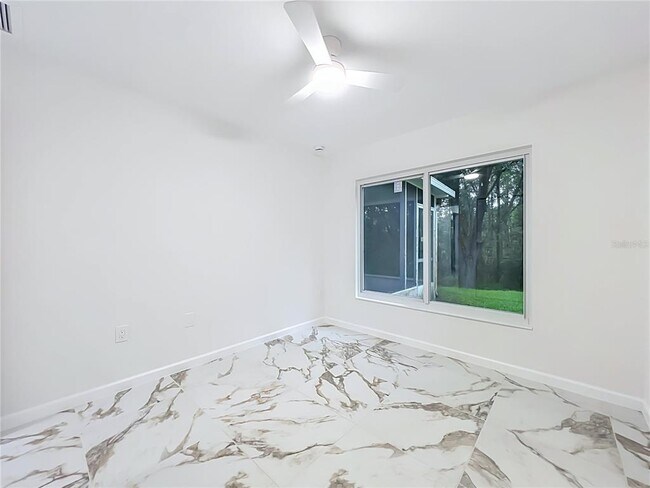 Building Photo - 11148 Pinewood Cove Ln