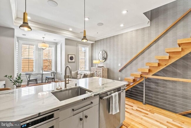 Building Photo - 1224 R St NW