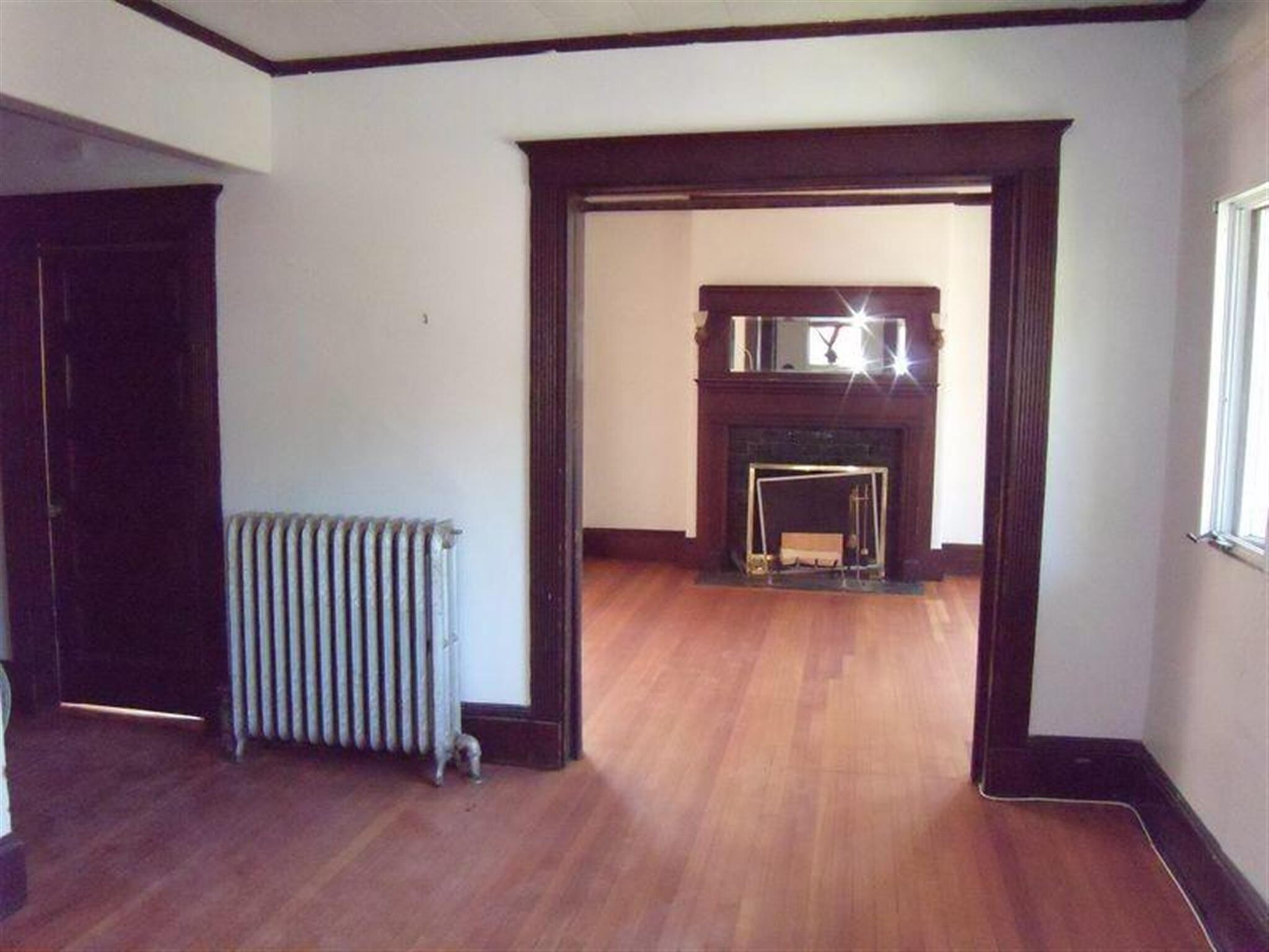 Building Photo - 79 College Ave