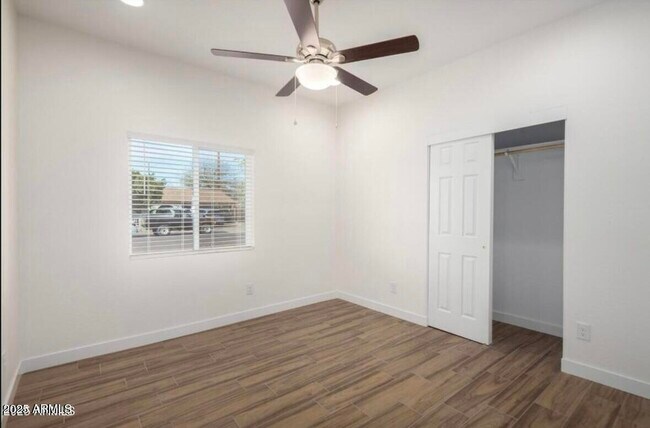 Building Photo - 5901 W Granada Rd