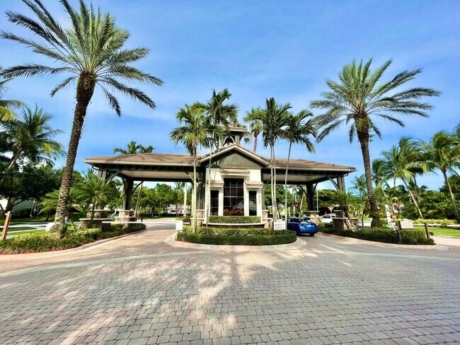 Building Photo - 9656 Cobblestone Creek Dr