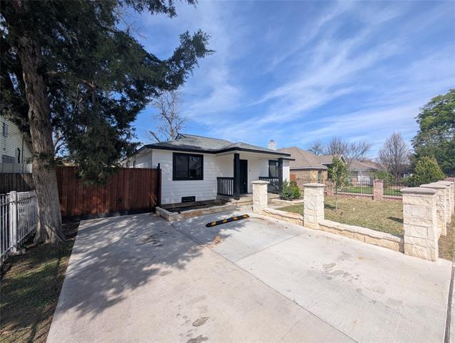 Building Photo - 2423 Maryland Ave