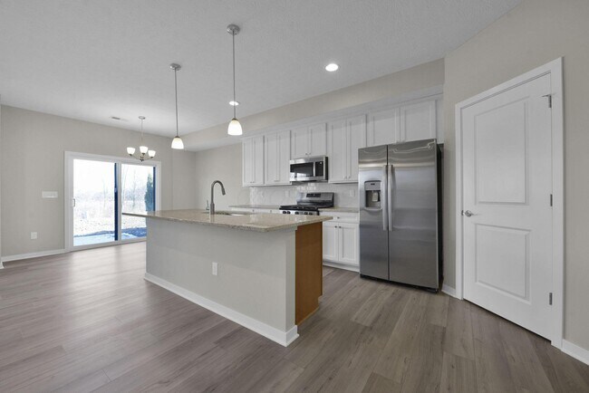 Building Photo - 5515 Fawnsbury Ct