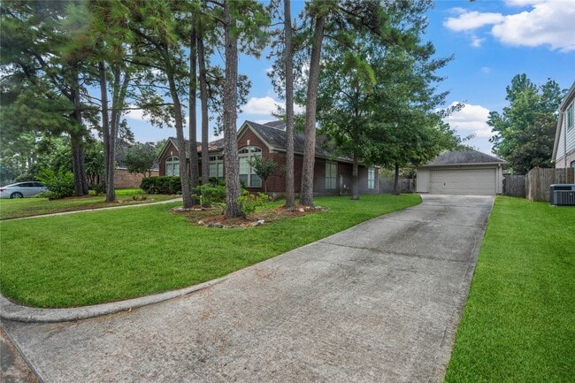 Building Photo - 8415 Trophy Pl Dr