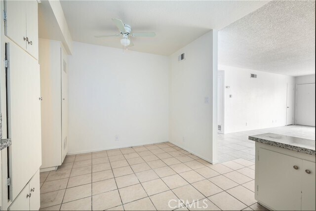 Building Photo - 1017 Lombard Dr