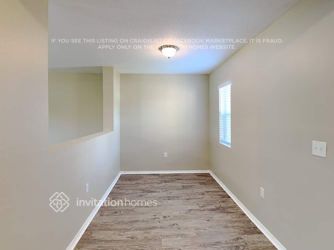 Building Photo - 1564 Strathmore Cir