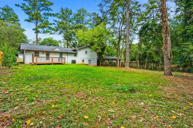 Building Photo - 3089 Del Monico Dr