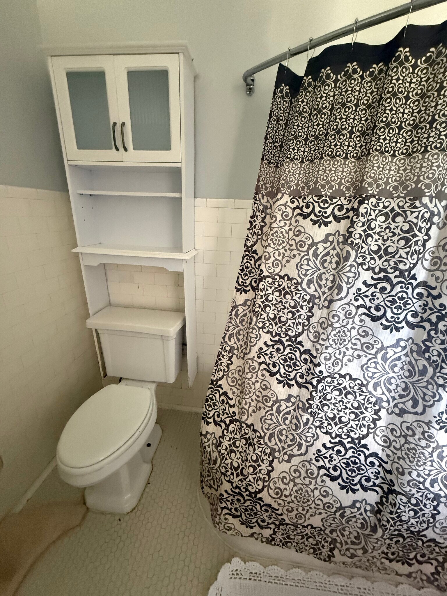 Building Photo - 4514 NE 1st Ave