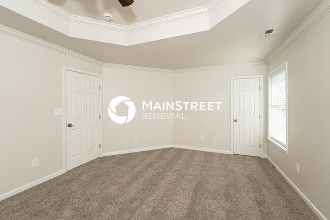 Building Photo - 3 Bedroom Pet-Friendly Home in GARDENDALE, AL with Main Street Renewal