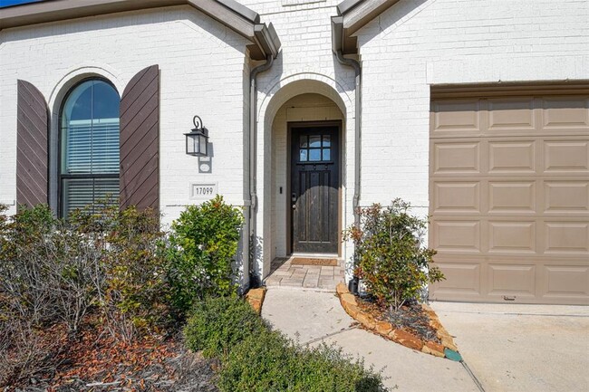 Building Photo - 17099 Crimson Crest Dr