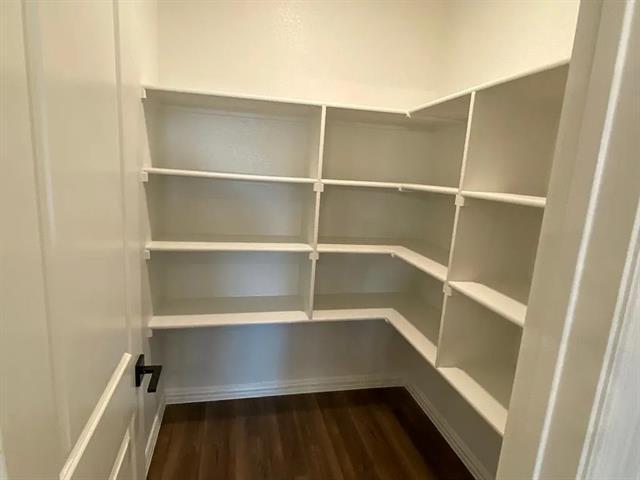 Building Photo - 2221 Grassland Ave