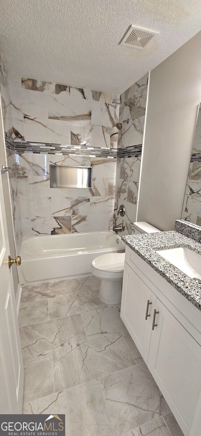Building Photo - 3611 Gainesway Ct NW