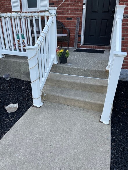 Building Photo - 905 Boswell Hill Rd