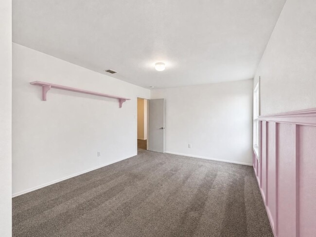 Building Photo - 9116 Penny Ln