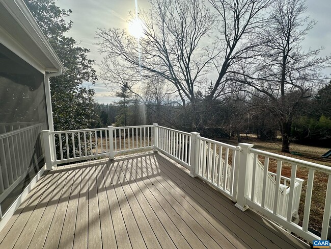 Building Photo - 3501 Glenaire Dr