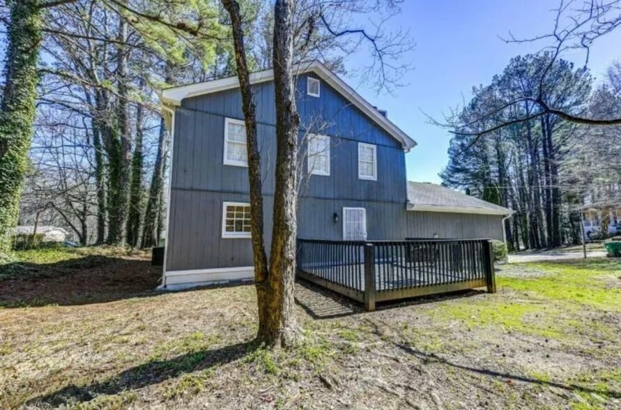 Building Photo - 4786 Devon Way