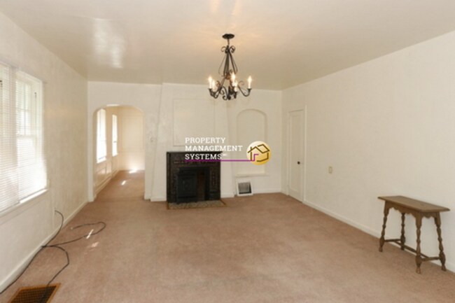 Building Photo - 309sa - S