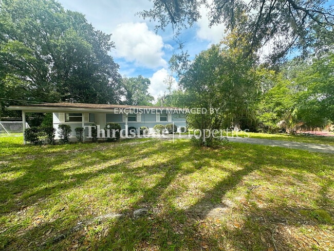 Building Photo - 8544 Oak Leaf Rd