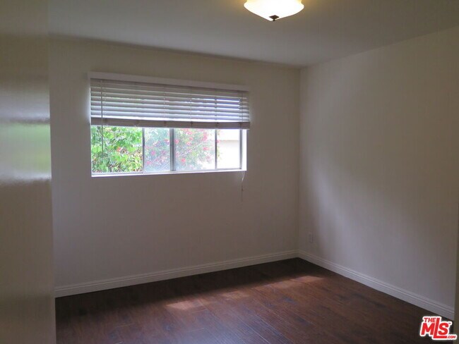 Building Photo - 12492 Gilmore Ave