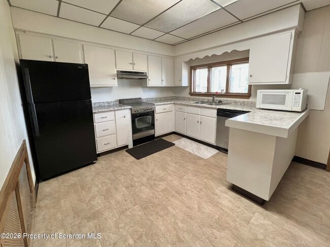 Building Photo - 608 Taylor