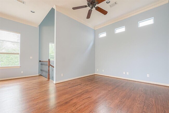 Building Photo - 6014 Hamman St