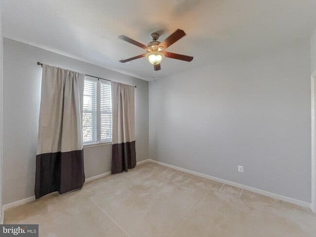 Building Photo - 44509 Gray Wolf St