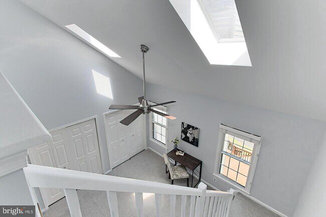 Building Photo - 7527 Chrisland Cove