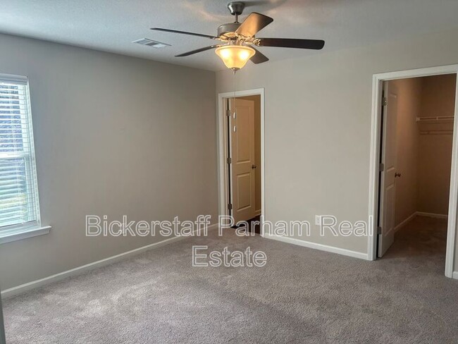 Building Photo - 6379 Sandy Bottom Dr