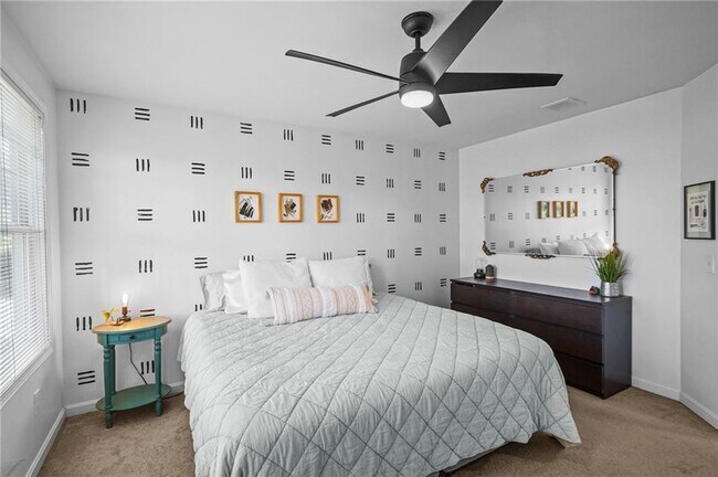 Building Photo - 31 Smith St