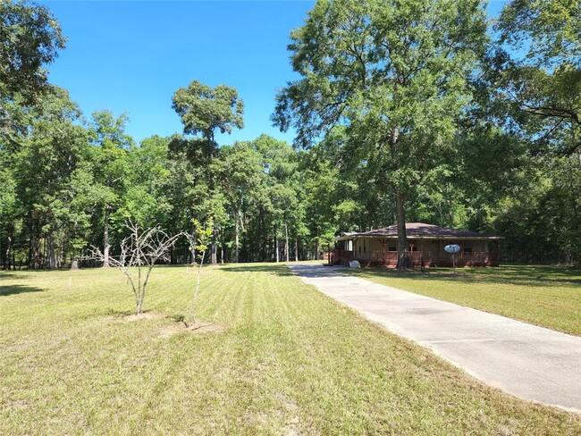 Primary Photo - 140 Cir Crk Rd