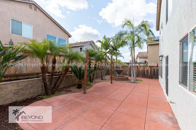 Building Photo - **RANCHO PENASQUITOS** 3 BED/2.5 BATH** HU...