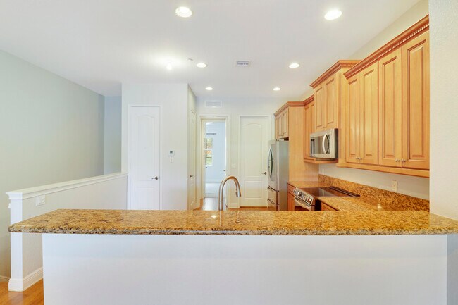 Building Photo - 4581 Artesa Way S