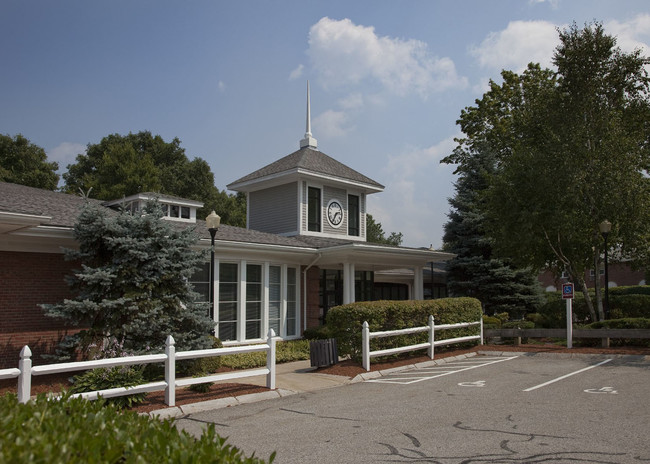 Building Photo - Georgetowne Homes