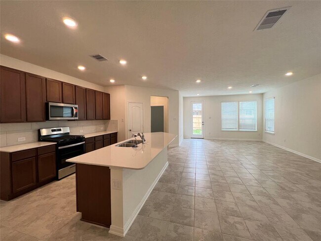 Building Photo - 2107 Katalonia Ln