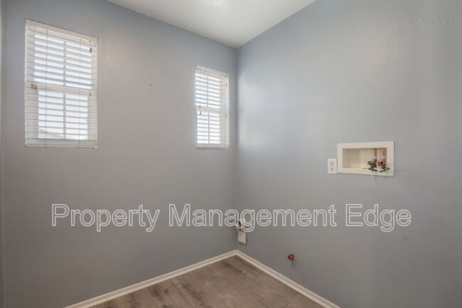 Building Photo - 29791 Ascella Ln