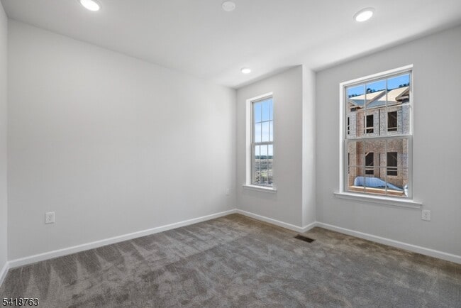 Building Photo - 39 Robeson St