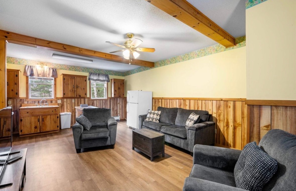 Building Photo - 92 Colby St