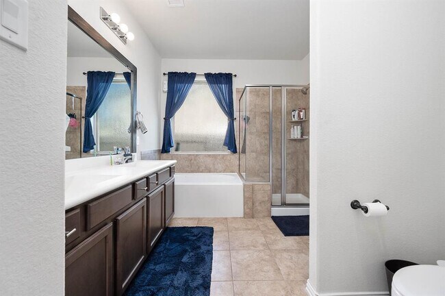 Building Photo - 8807 Harvest River Dr