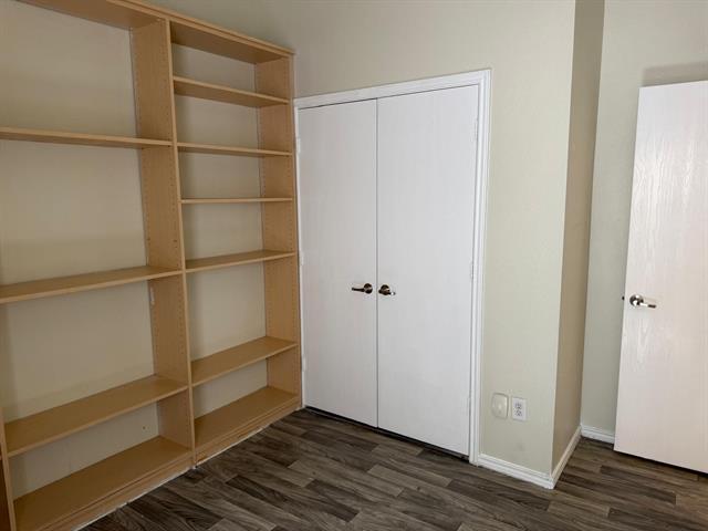 Building Photo - 6360 Geneva Ln