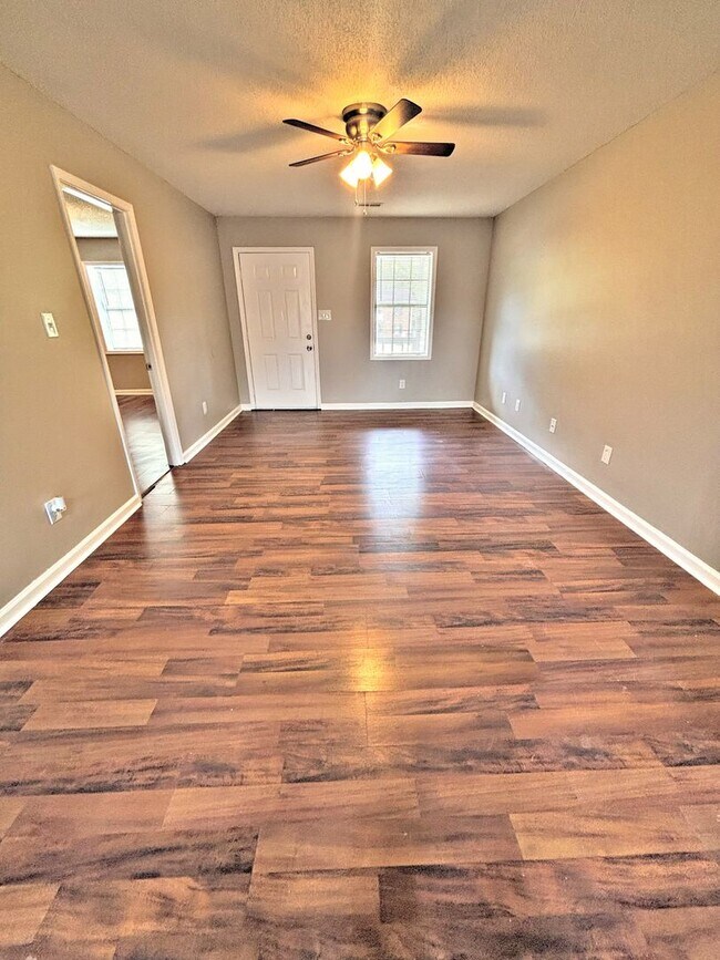 Building Photo - 2917 Wimberly Dr SW