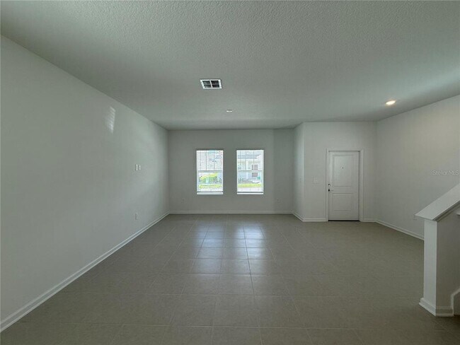 Building Photo - 734 Honeyrock St